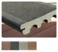 Terasy – plastové imitace dřevin