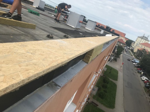 Rekonstrukce ploché střechy - Odolena Voda