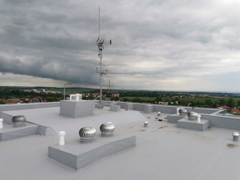 rekonstrukce ploché střechy BD